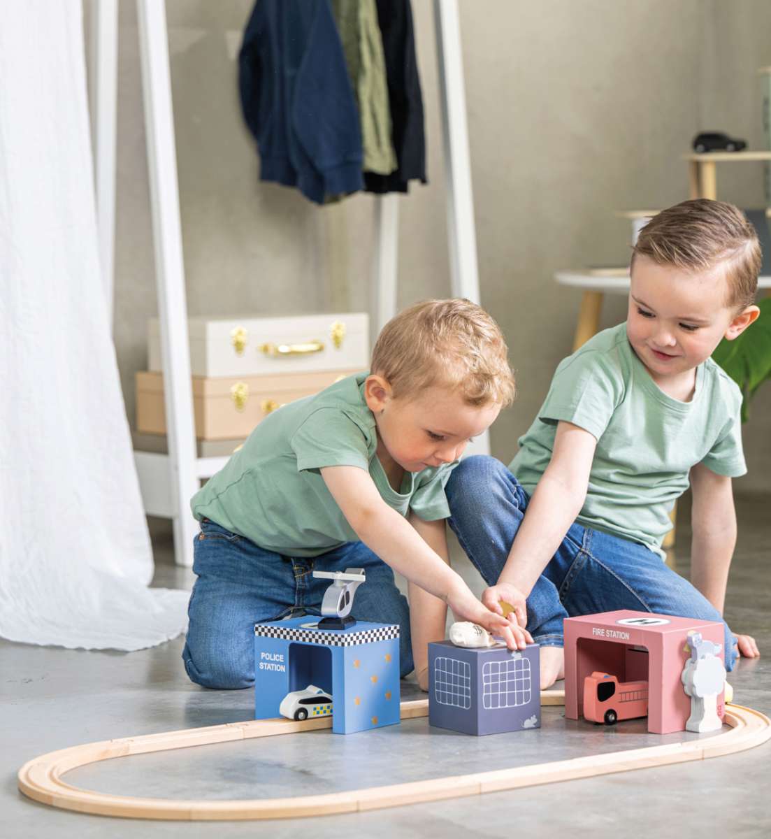 Jabadabado Spielbahnset Rettungsfahrzeuge