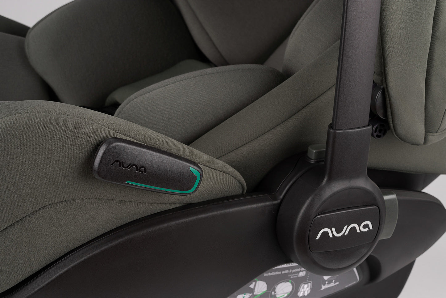 Nuna Babyschale Arra flex