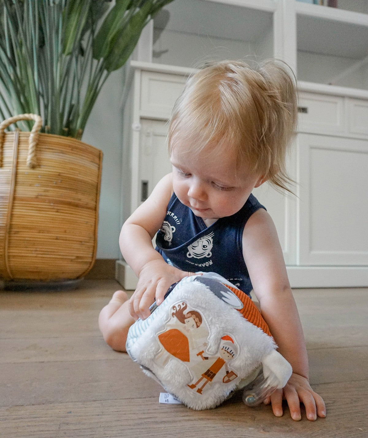 Tryco - Plüsch Aktivitätswürfel Fantasy