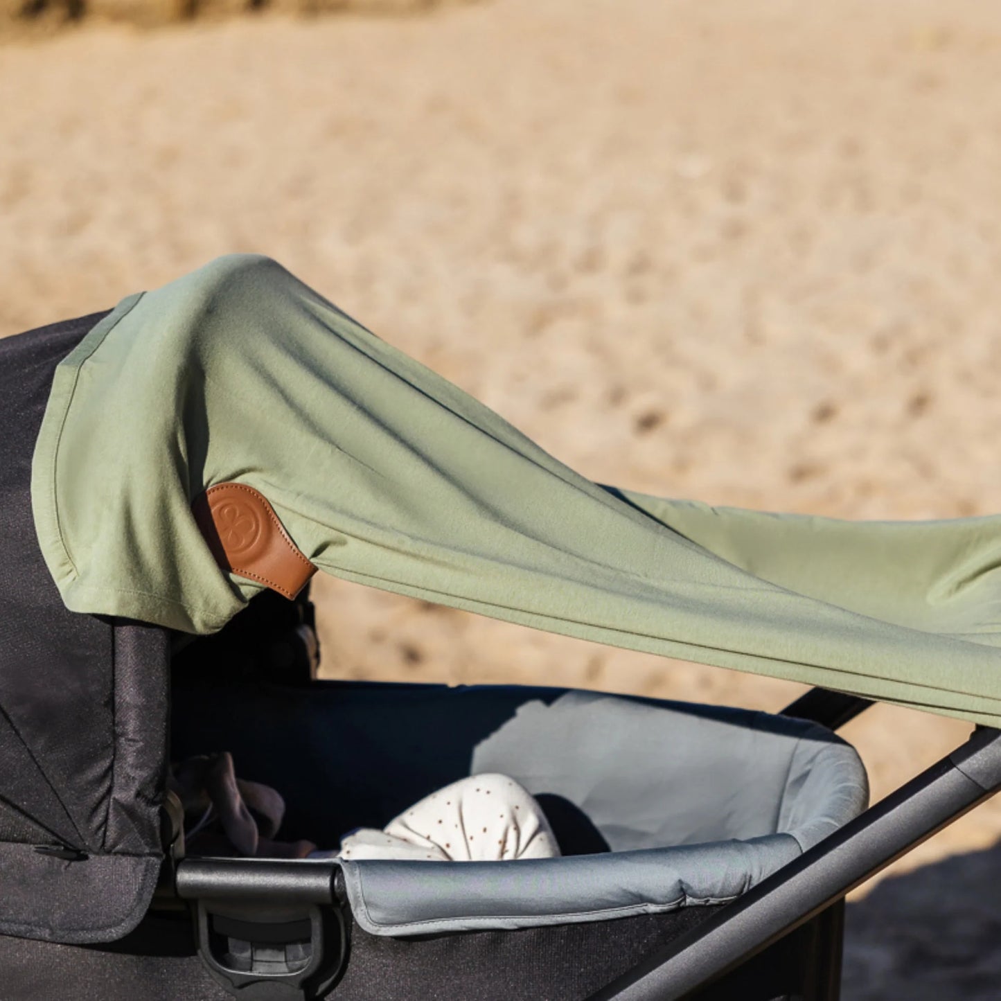 Cloby UV-Decke in Olive Green – UPF 50+