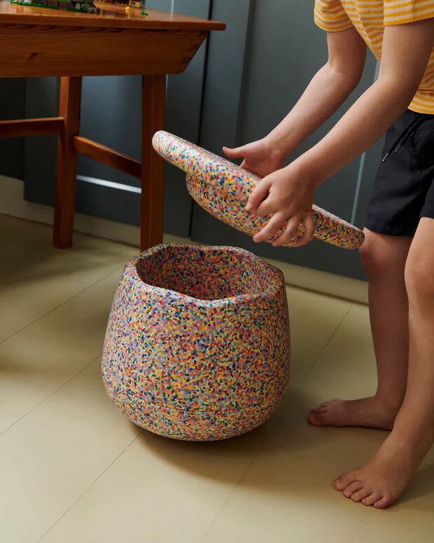 Stapelstein® Base – Modularer Kinderhocker & Balance-Basis für dynamisches Sitzen - konfetti