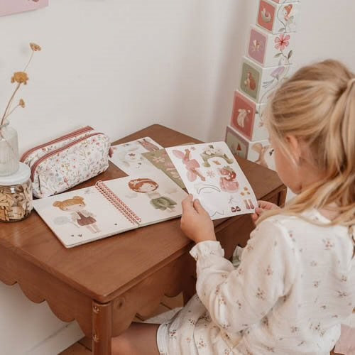 Little Dutch - Anzieh- und Stickerbuch - Fairy Garden