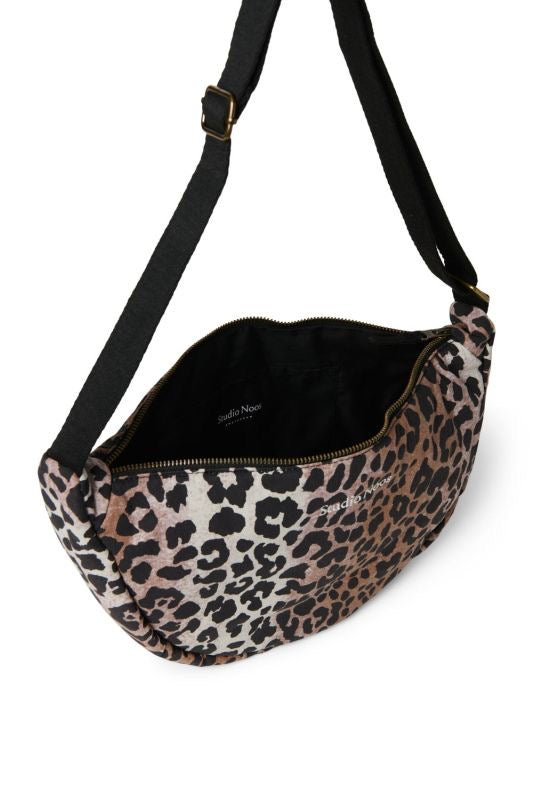 Studio Noos Hazel Soft Fanny Pack Leopard
