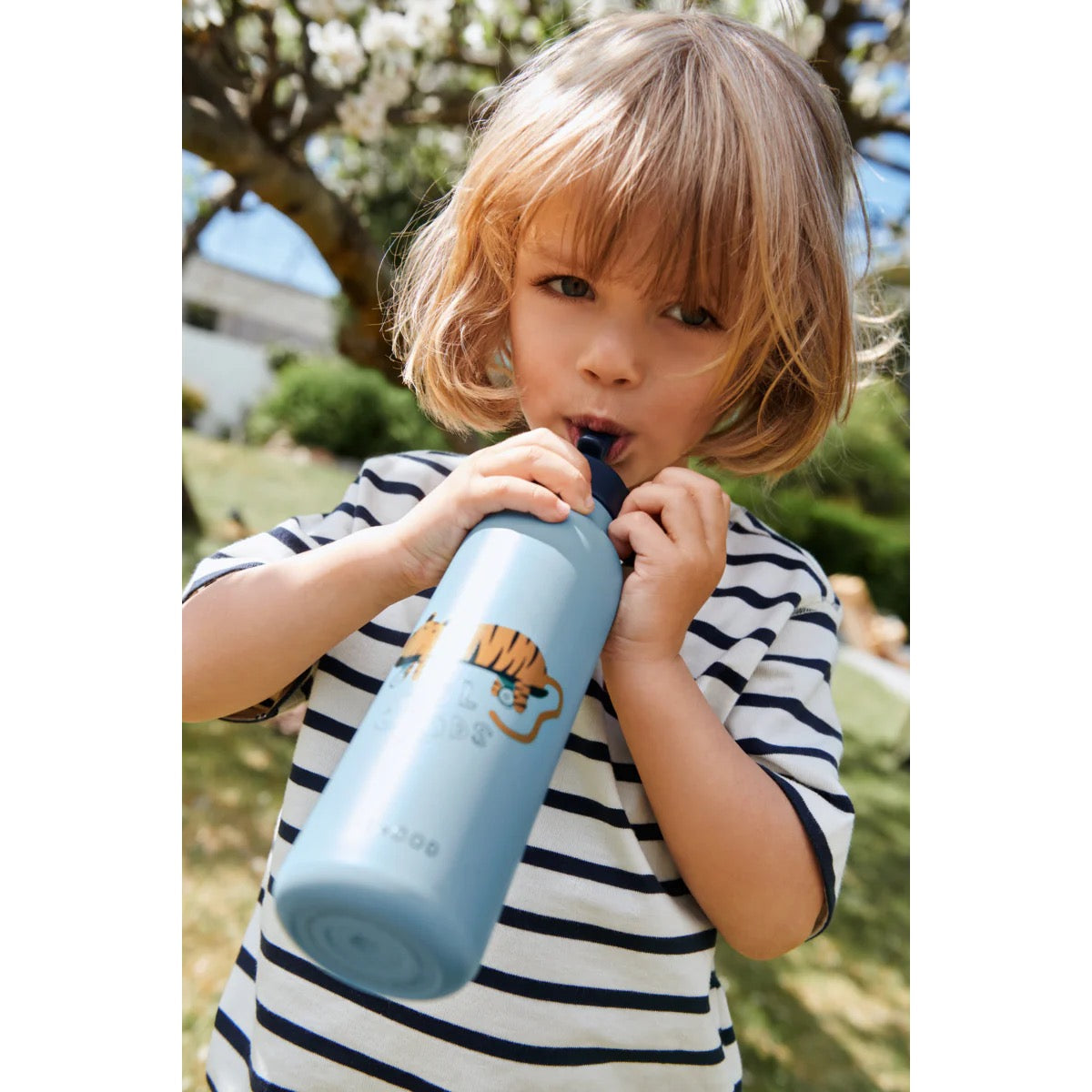 NEW // Liewood Falk Wasserflasche 500 ml Tiger/ Beach blue