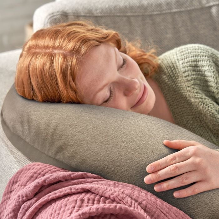 Der Bambusmond Kuschel- und Stillkissen | 155 Melange rosenholz