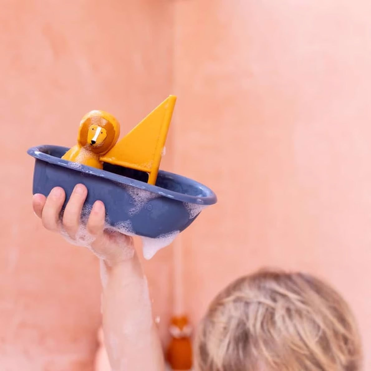 Trixie Badespielzeug Segelboot Mr. Lion