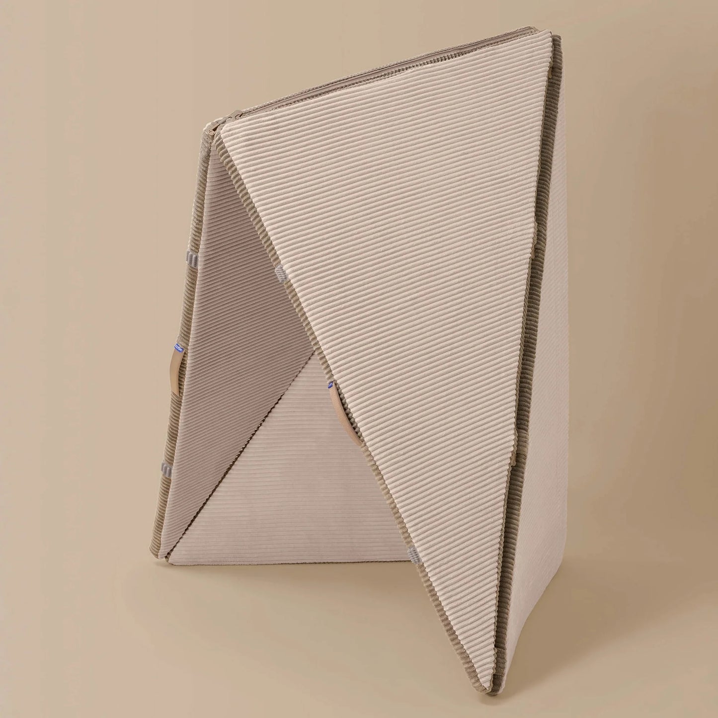 Kooja - Spielhöhle "Foldee" – Cord – Almond Milk