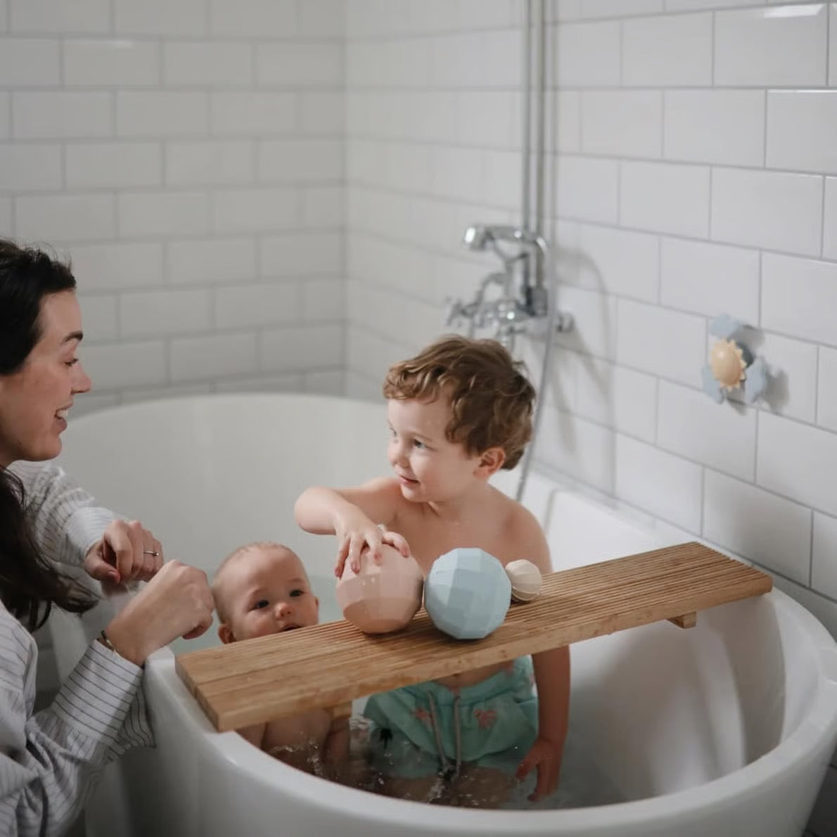 Mushie Nesting Spheres Sensorische Spielzeug Farbe: blush