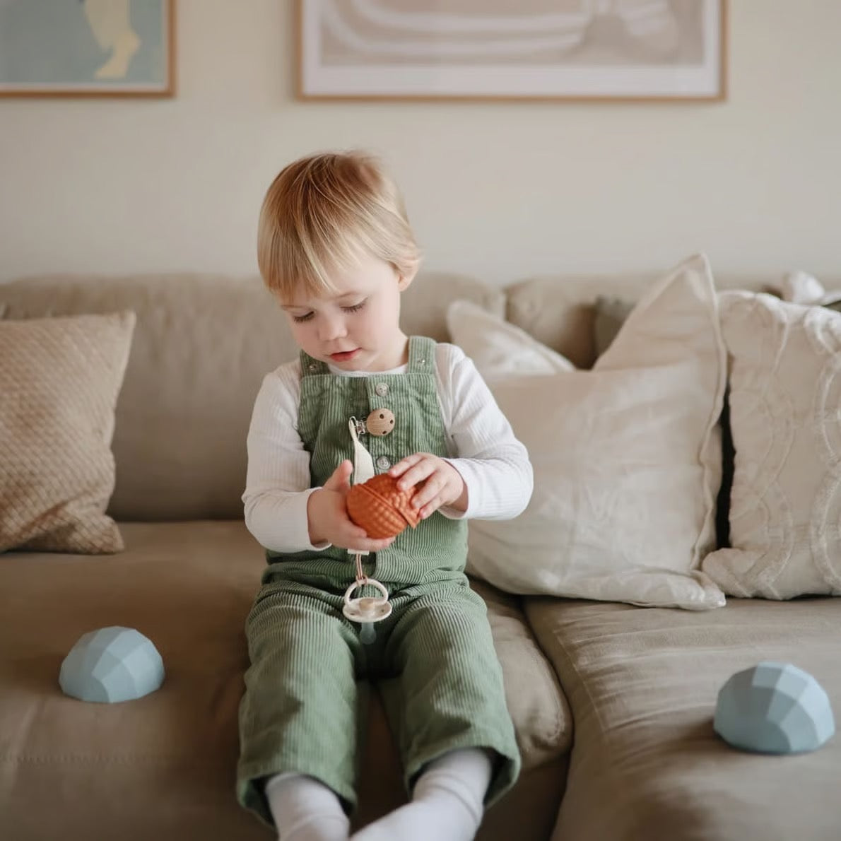 Mushie Nesting Spheres Sensorische Spielzeug Farbe: blush