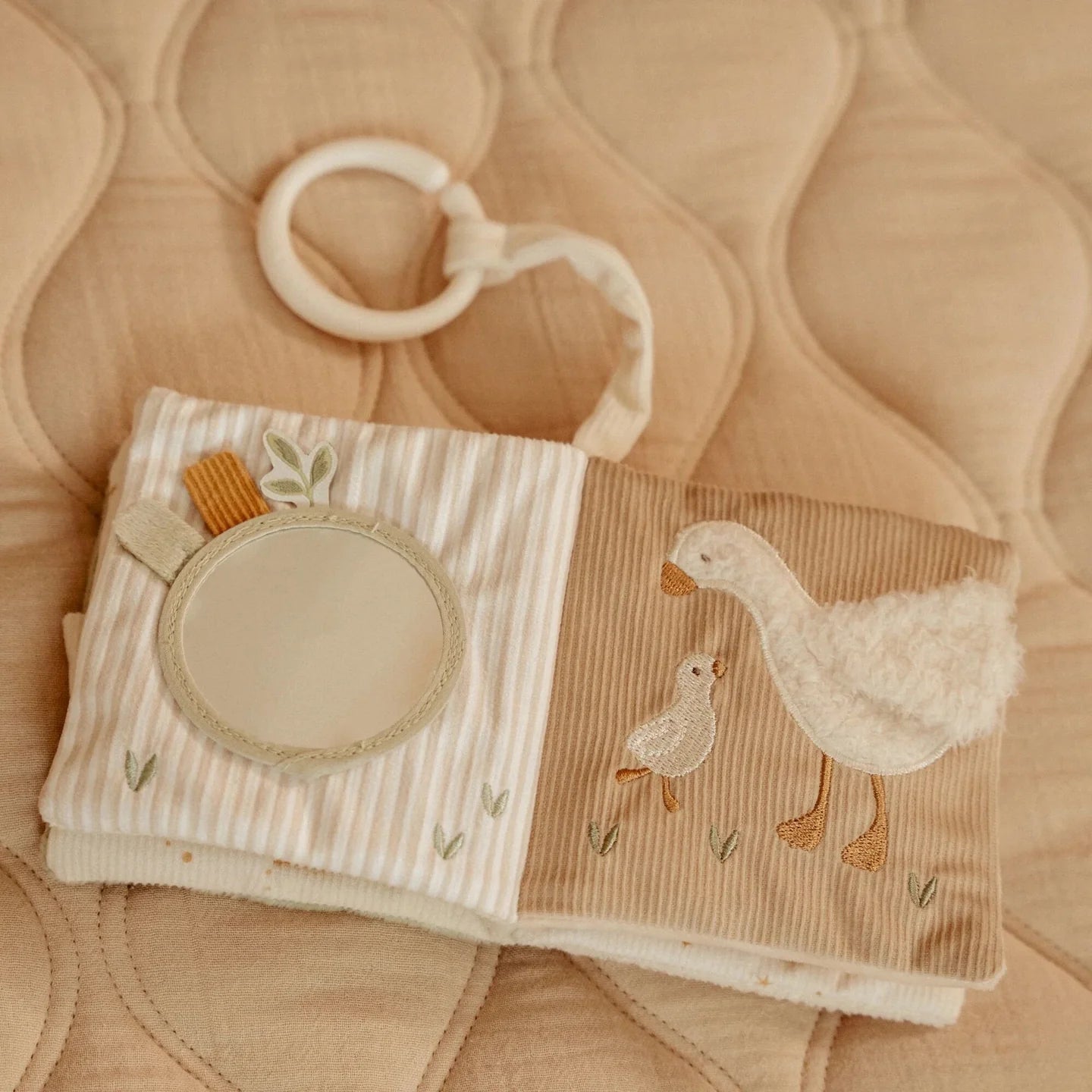 Little Dutch - Buggybuch - Weiß Newborn Naturals