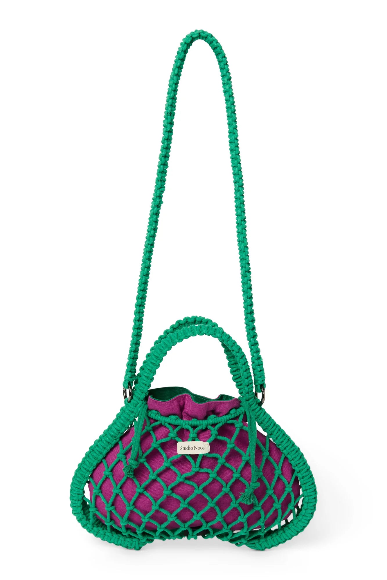 Studio Noos - Mini-Handtasche aus Makramee in Grün mit Wende-Inlay in Lila-Grün