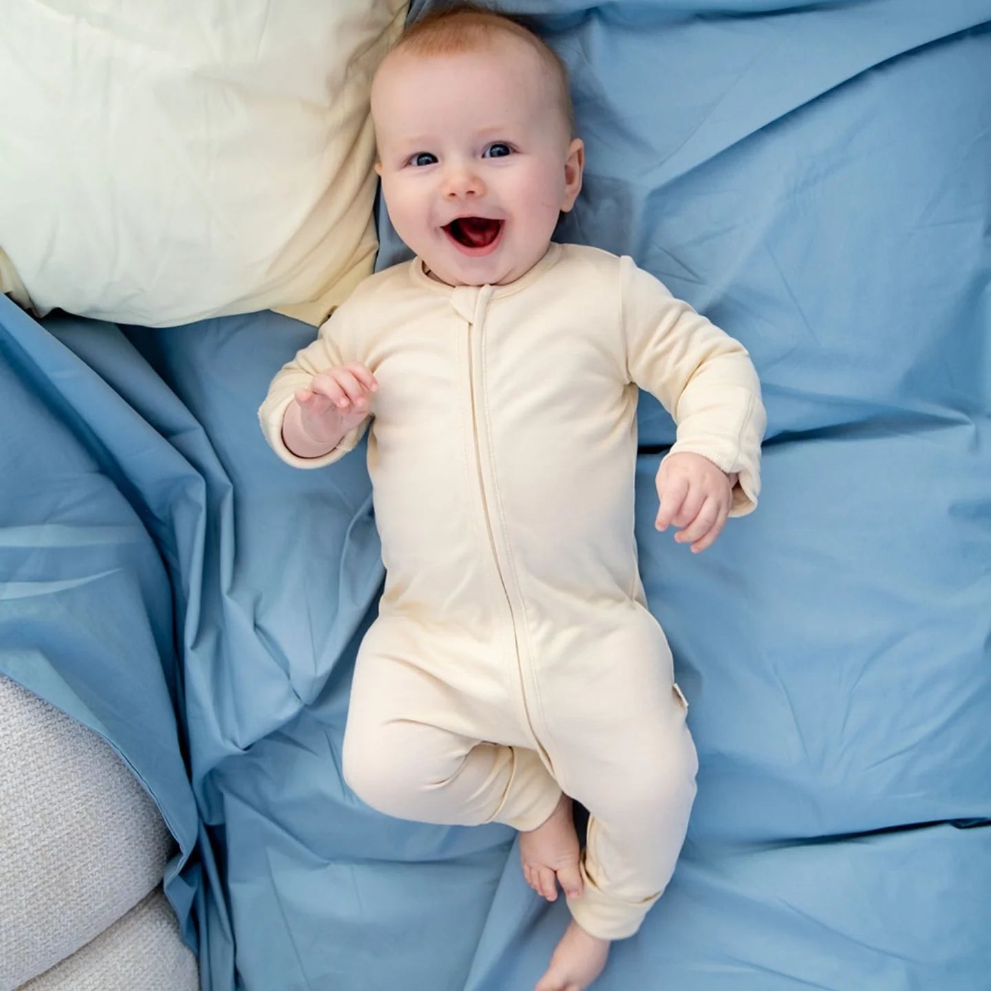 Eve & Olive Baby Schlafanzug - Cute Beige