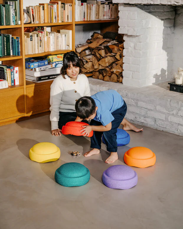 Stapelstein® Rainbow Set – 7-teiliges Set mit Balance Board für Spiel & Bewegung classic