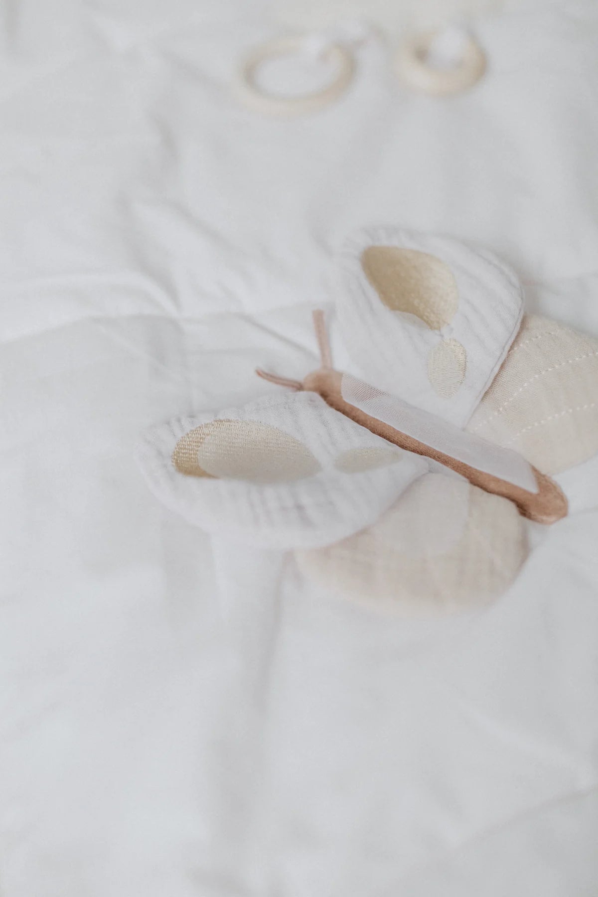 Leevje ACTIVITY DECKE 'BUTTERFLY' IN LIGHT PINK