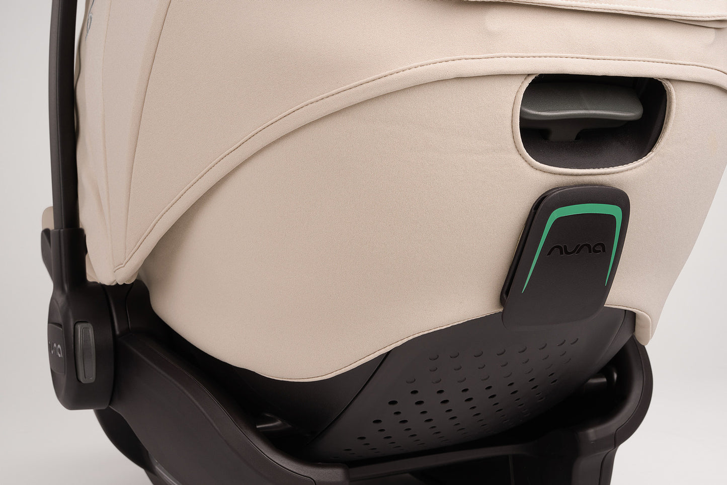 Nuna Babyschale Arra flex